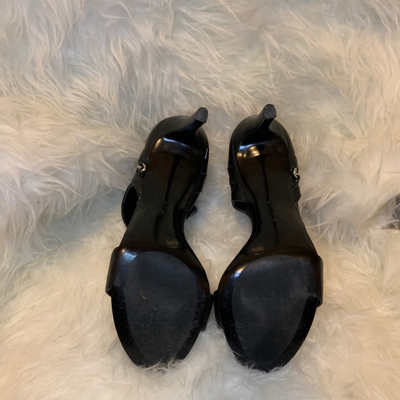 Vince Cumuto Heals - Picture 4 of 4